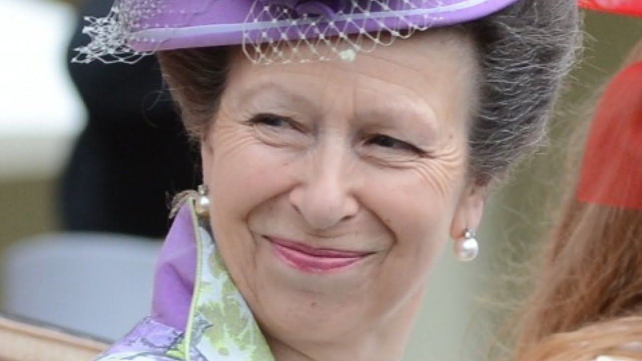 Die Unerzählte Wahrheit Über Prinzessin Anne Der Einzigen Tochter Der Queen