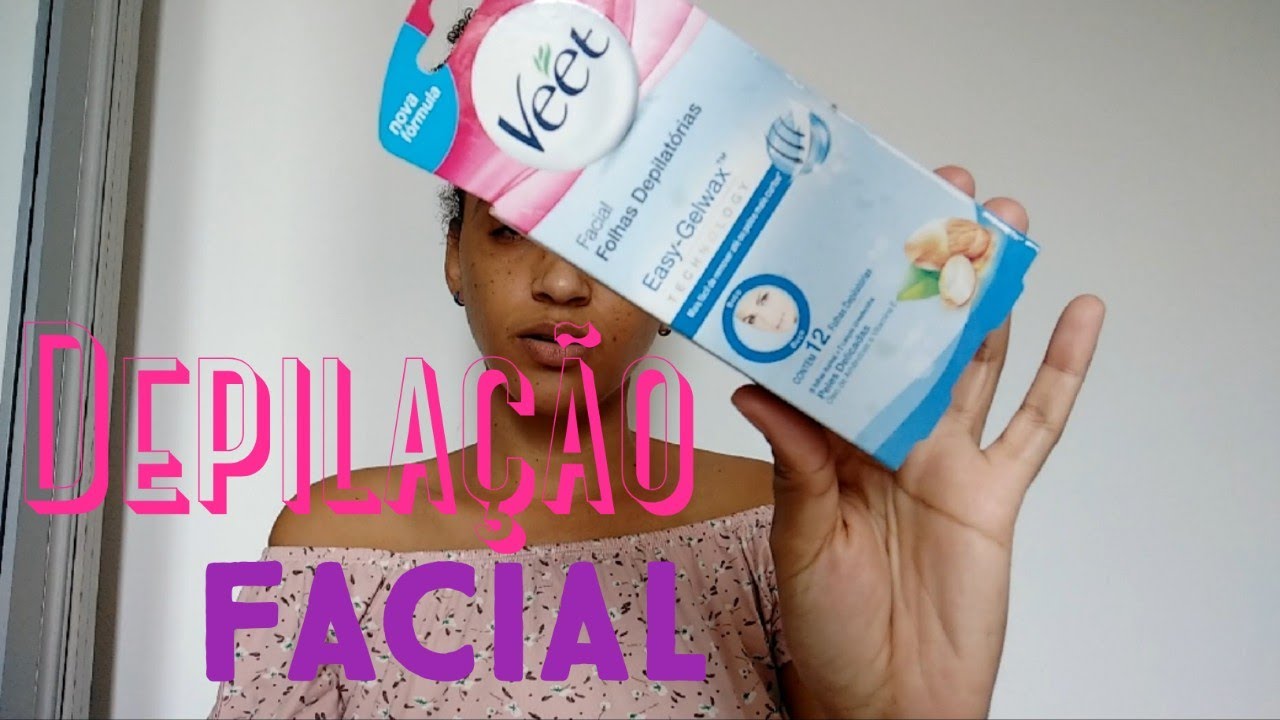 Depilando o buço com folhas depilatórias da marca Veet