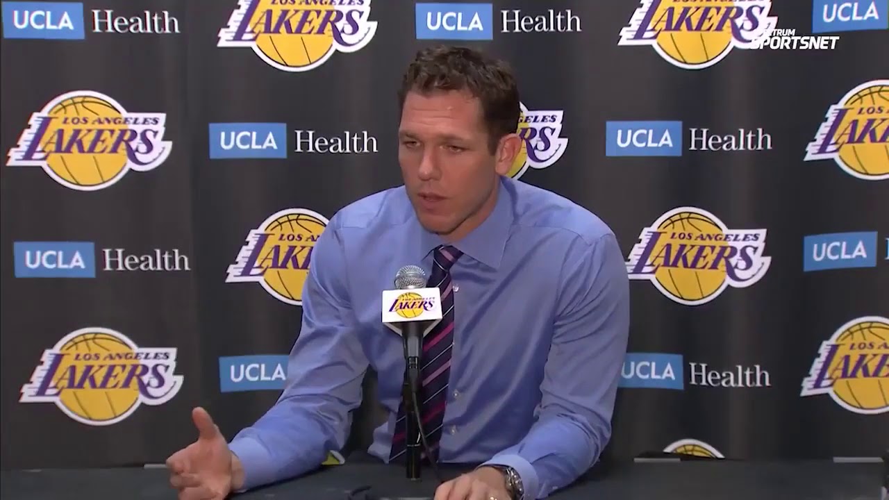 Luke Walton Refuses To Talk About Magic Johnson Stepping Down