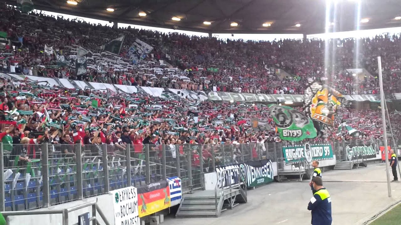 Hannover 96-FC Sevilla, Mannschaftsaufstellung + Choreo FULL HD
