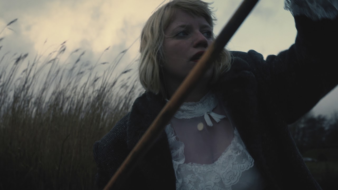 Katinka Band - To Veje (Official video)