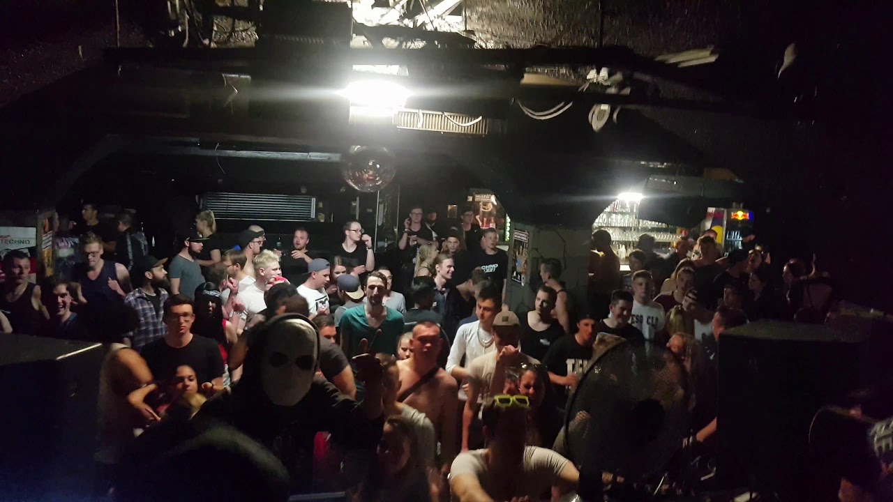 Ill Patron & Kannadiss vs. Anormal & Hunnel (Strezzkidz Magdeburg)
@ Labyrinth Würzburg 12.05.2018