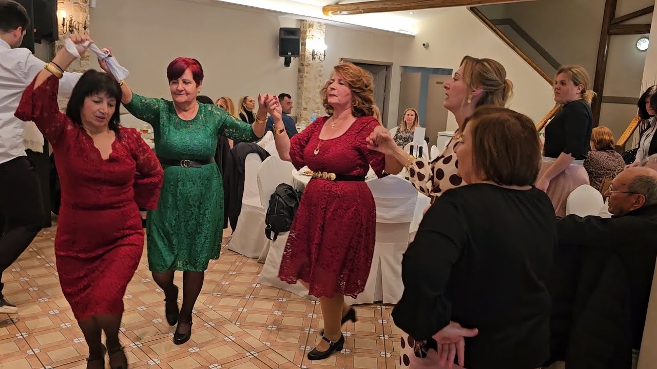 Γωγώ Μουστόγιαννη - Δημήτρης Παπαγεωργίου- Υπέροχο γλέντι του Σύλλογος Πελοποννησίων Καματερού 