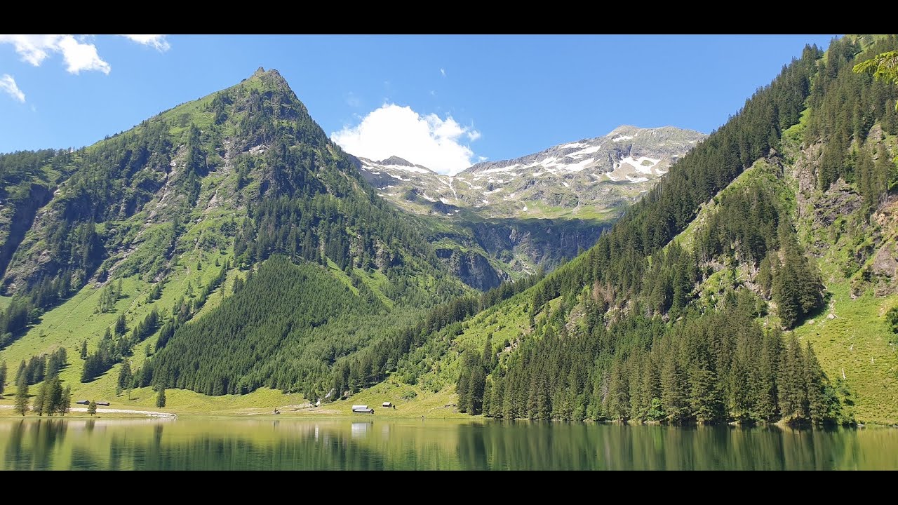 Über den Schwarzensee zur Putzentalalm