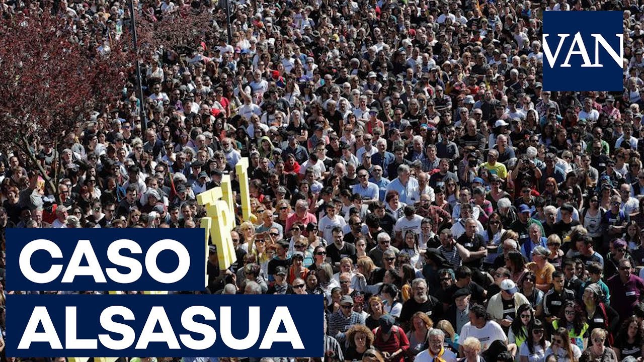 Multitudinaria concentraci&oacute;n en Alsasua contra la sentencia de la Audiencia Nacional