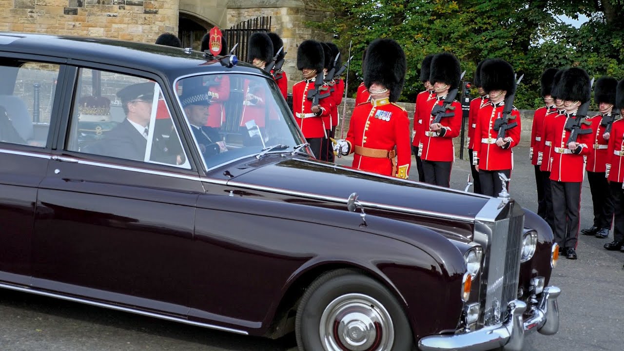 Escort to the Crown 2024 Edinburgh | The SCOTS Guards