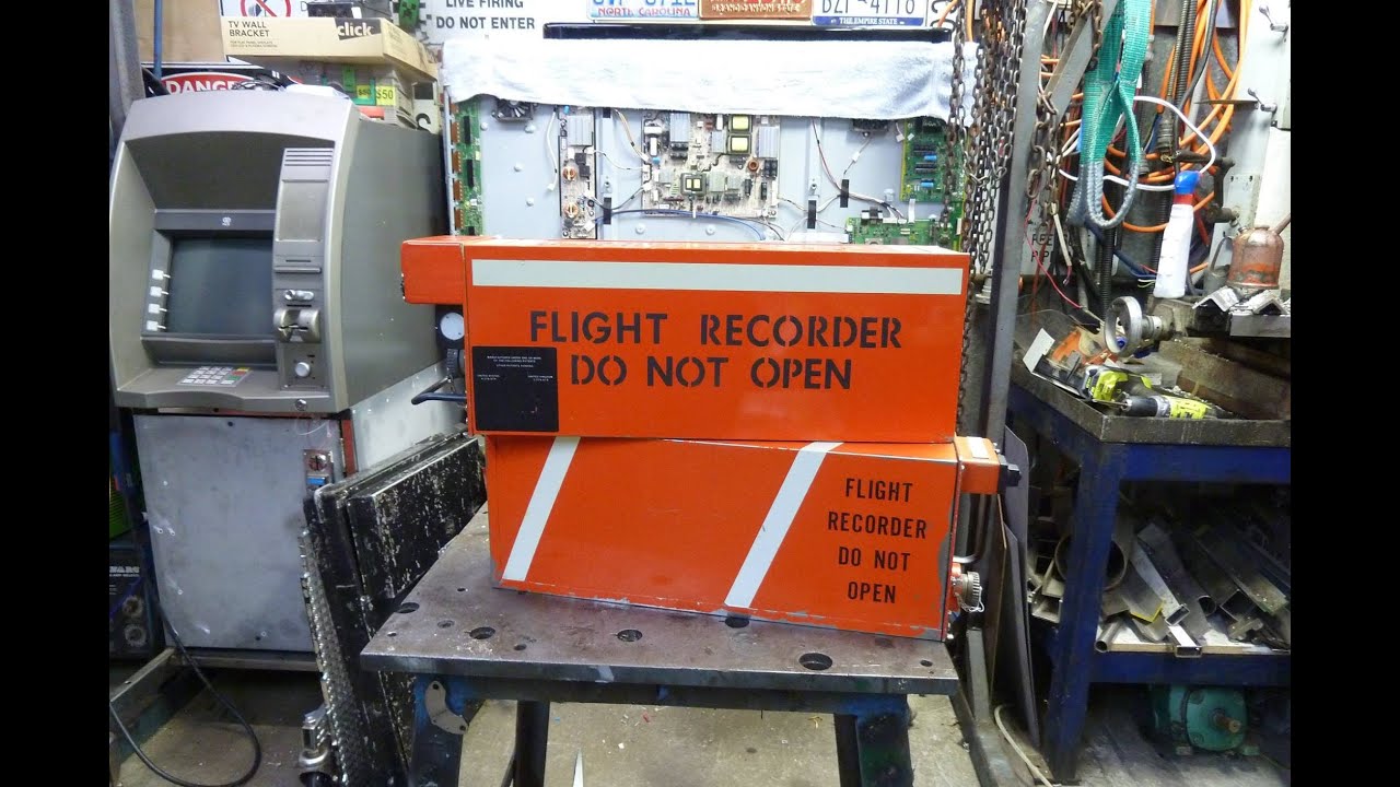 Inside a Sundstrand UFDR Flight Data Recorder 