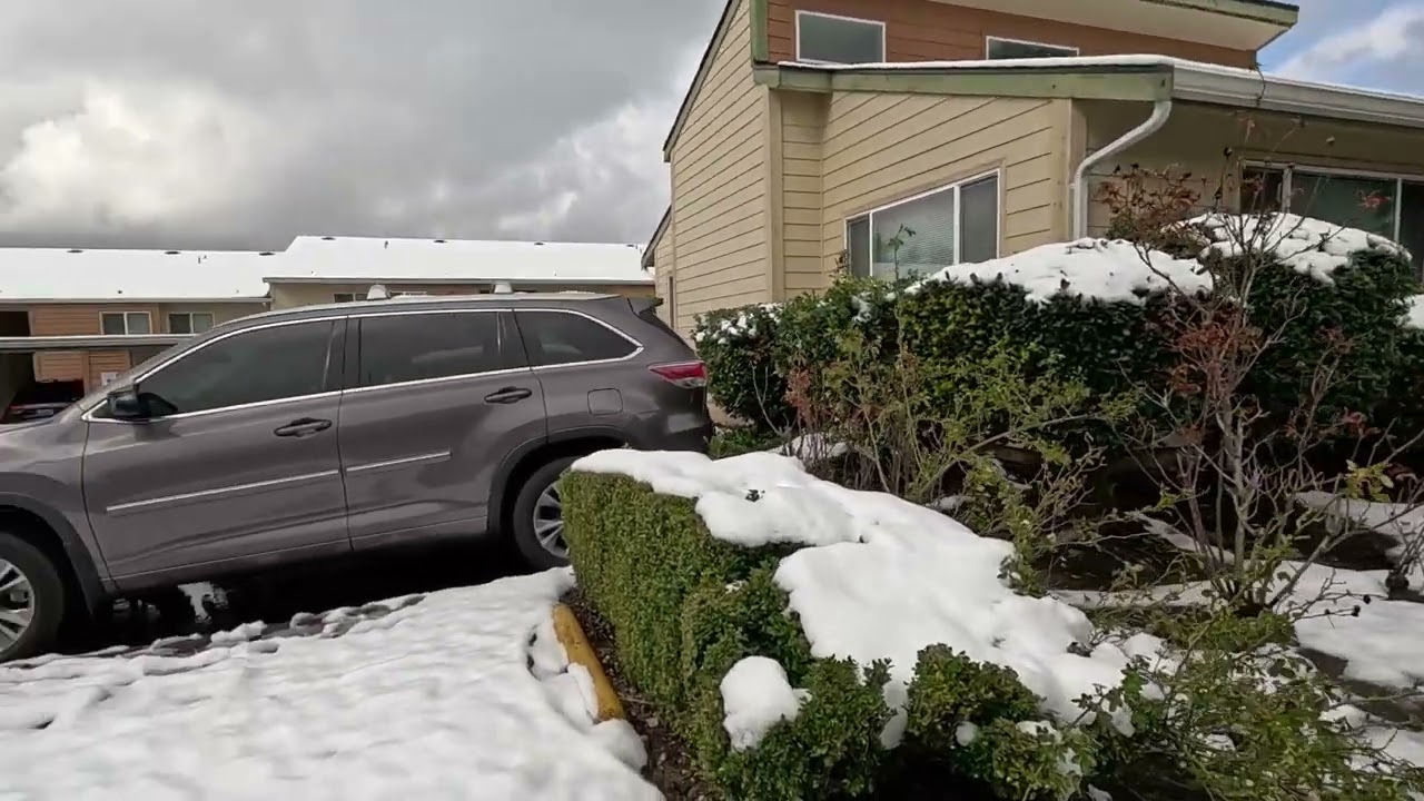 Snow Kent East Hill Washington State March 14,2026 5K HD Cinimatic