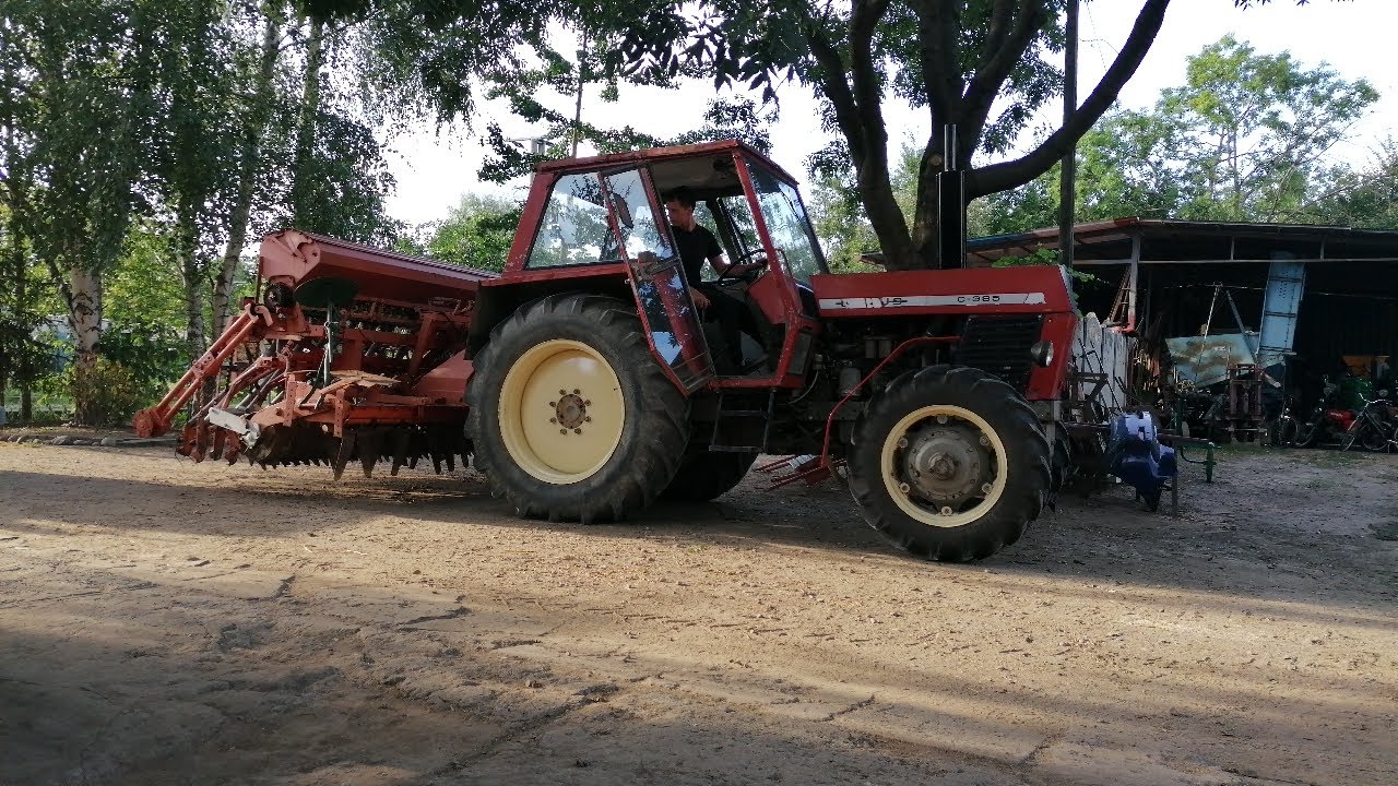 Ursus C-385A i brona wirnikowa KUHN HR 3000.