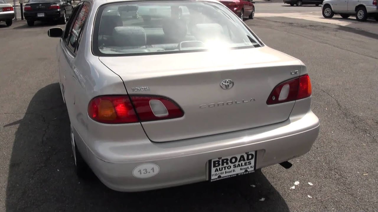 2000 Toyota Corolla LE