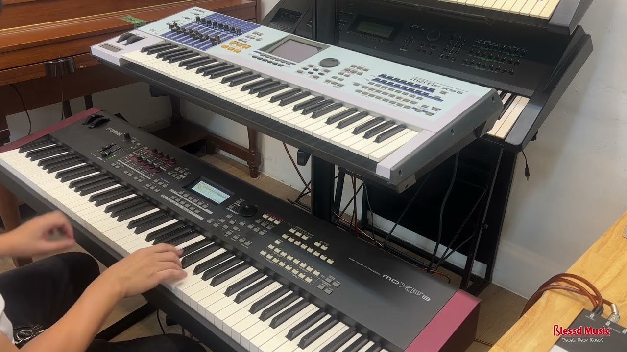 Yamaha Motif XS (2007) VS Yamaha MOXF (2013)| Blessed Music