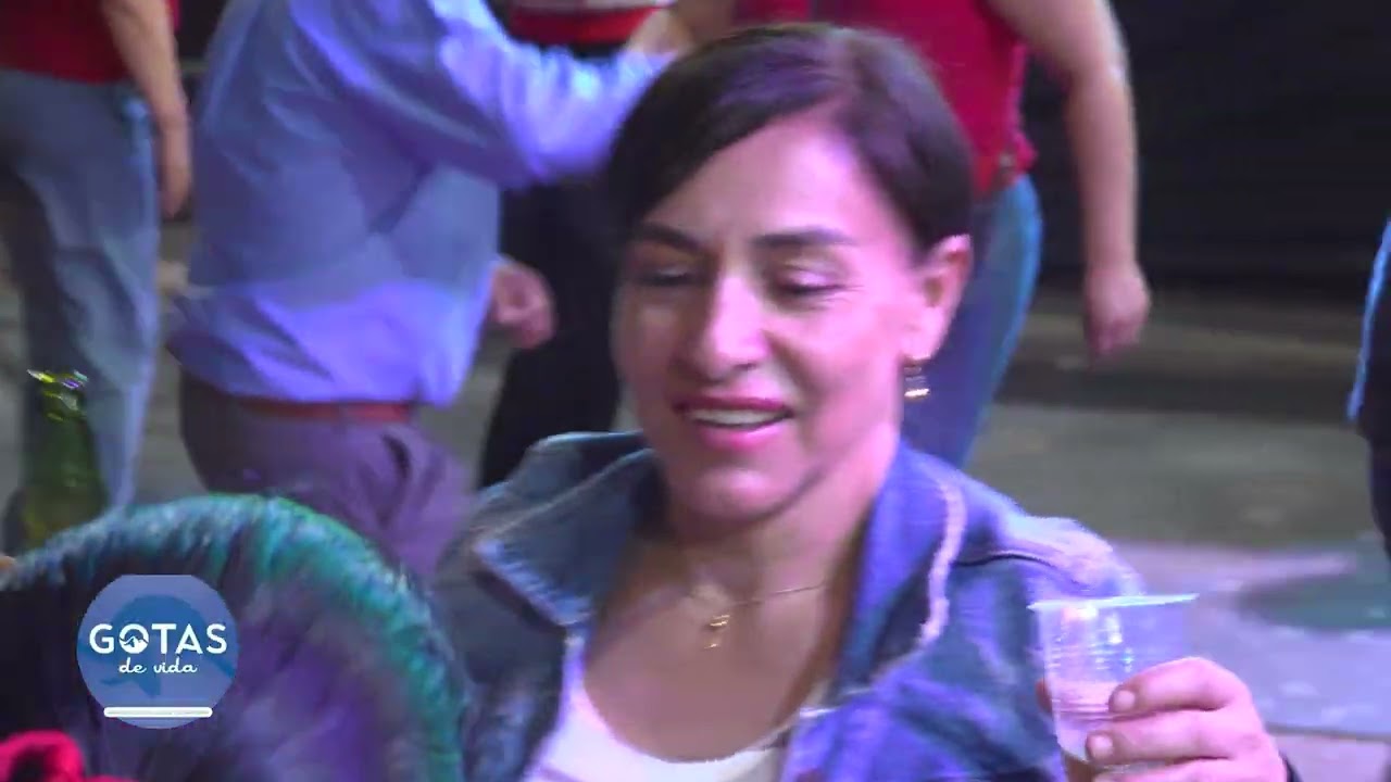 LA PENA ME VA A MATAR  - EL DIFERENTE Y ORQUESTA  ( CONCIERTO EN CHICLAYO. )