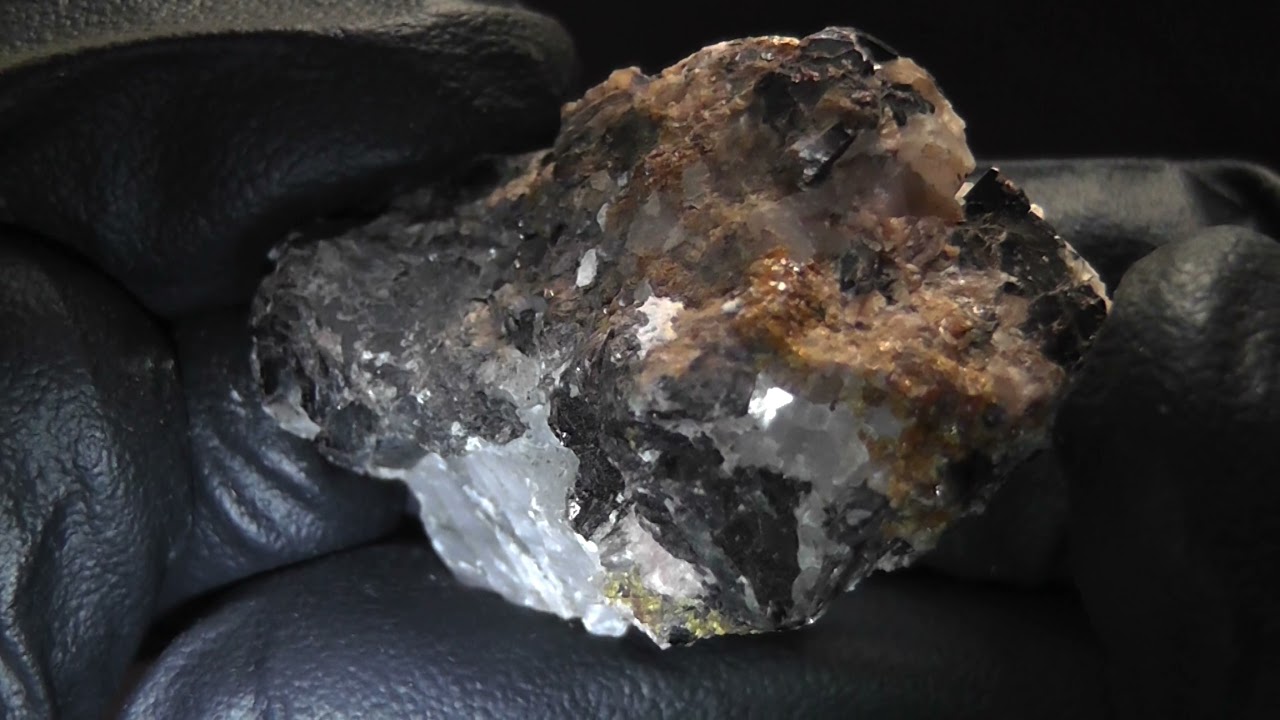 RHF Episode 406 Mineral Identification -  Biotite 4k HD
