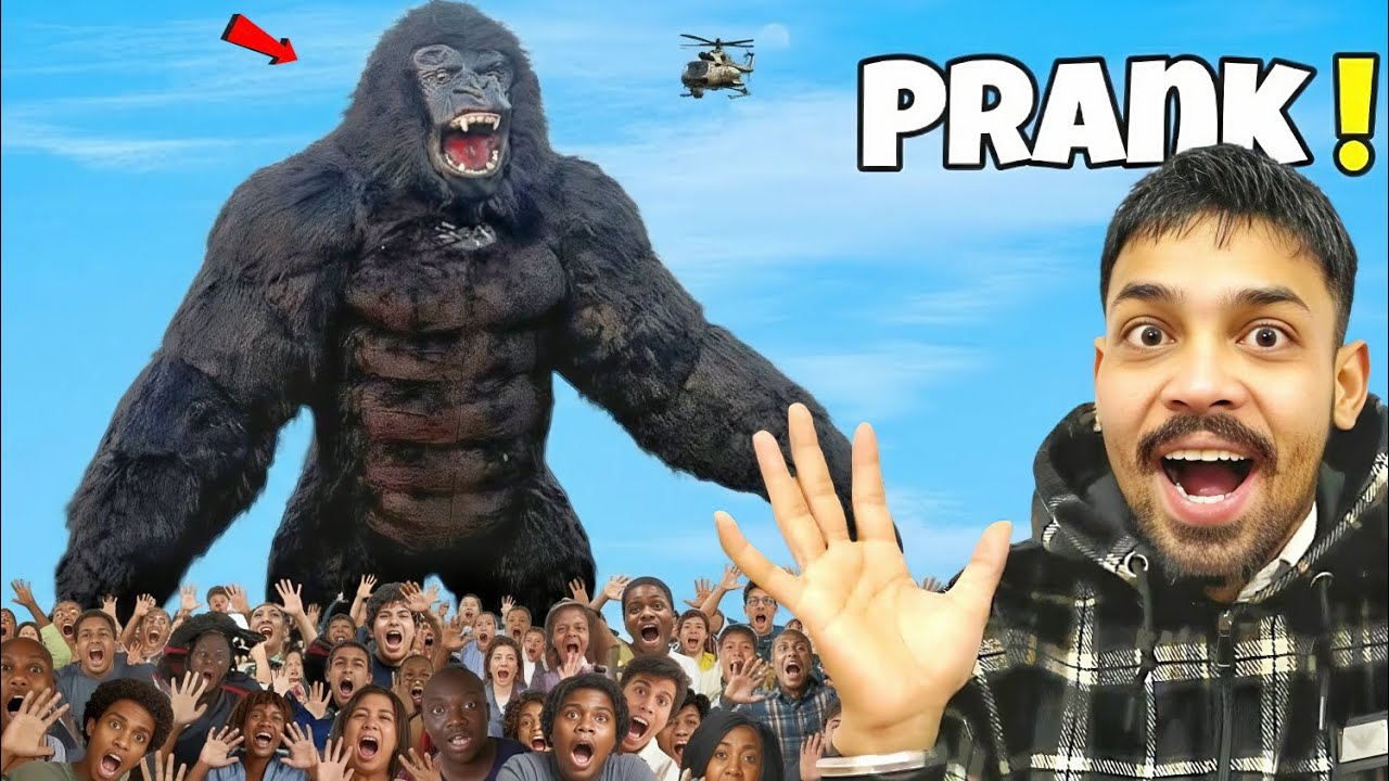जंगल से भागा गोरिला आया park में 😱 | public reaction 🔥 | #funny #viral #trending #fun 