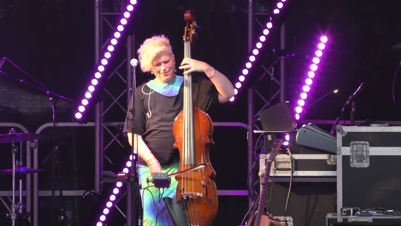 Abbotsbury 2024 Phil Beer trio, Miranda Part 1