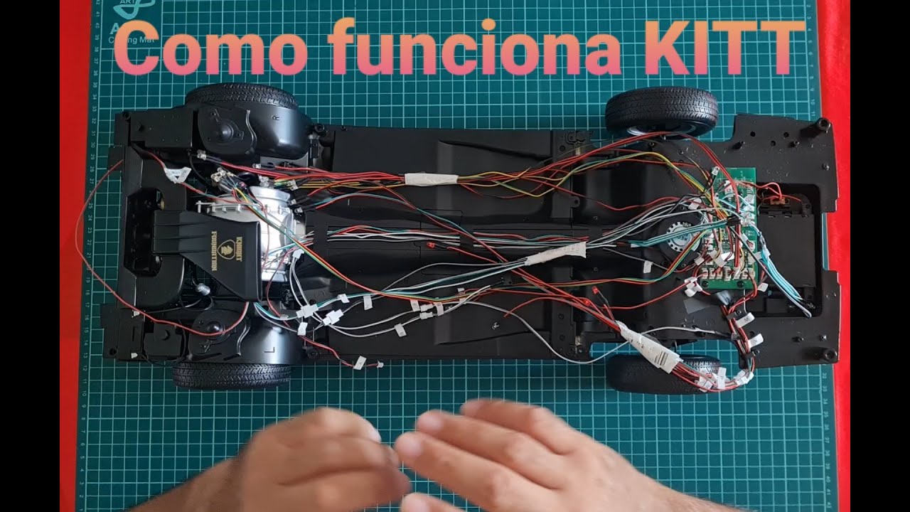 El coche fantástico, realizando el 1º test a KITT/knight rider (Subtitulado)