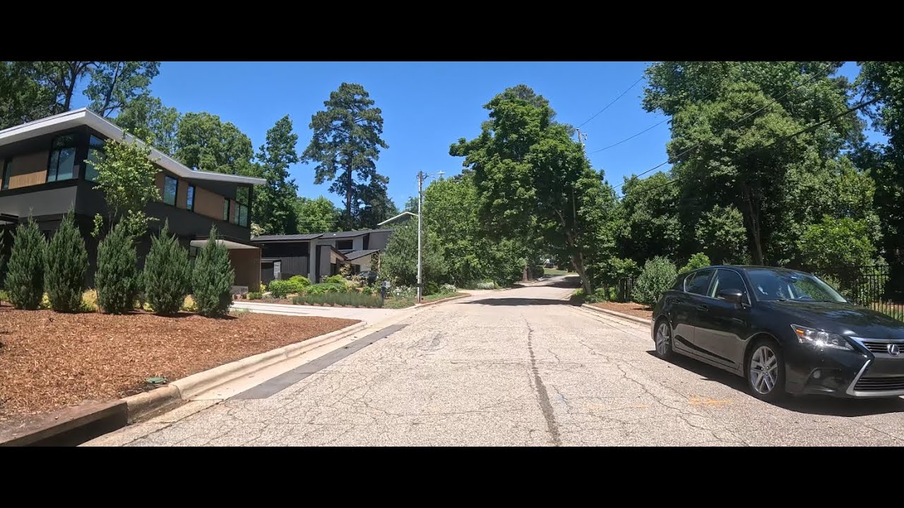 Raleigh NC - Spring Drive through Neighborhoods Inside 440 Loop