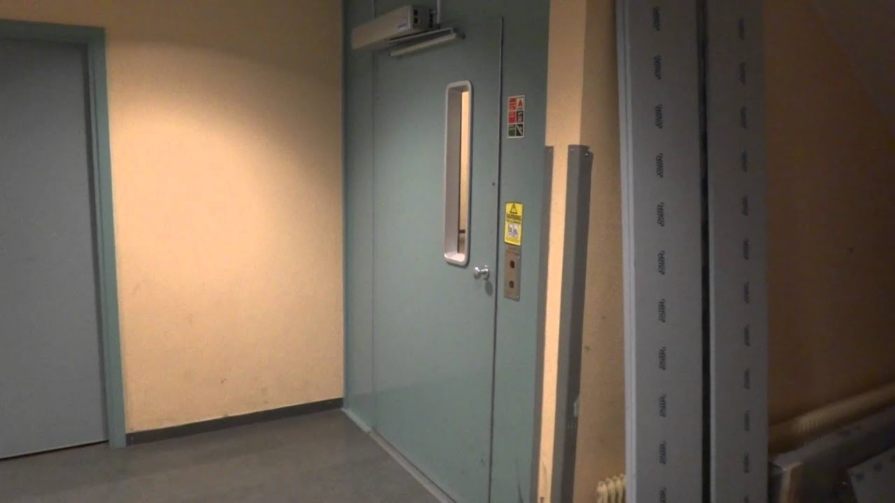 4 October update: Install innerdoors @ Heden 128, Bollnäs, Sweden.