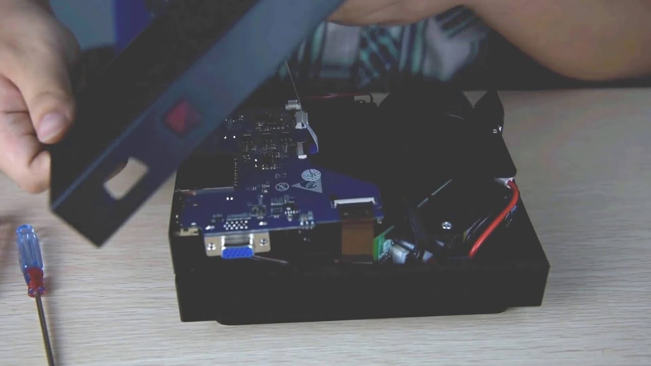 GM60 projector Replace the  screen