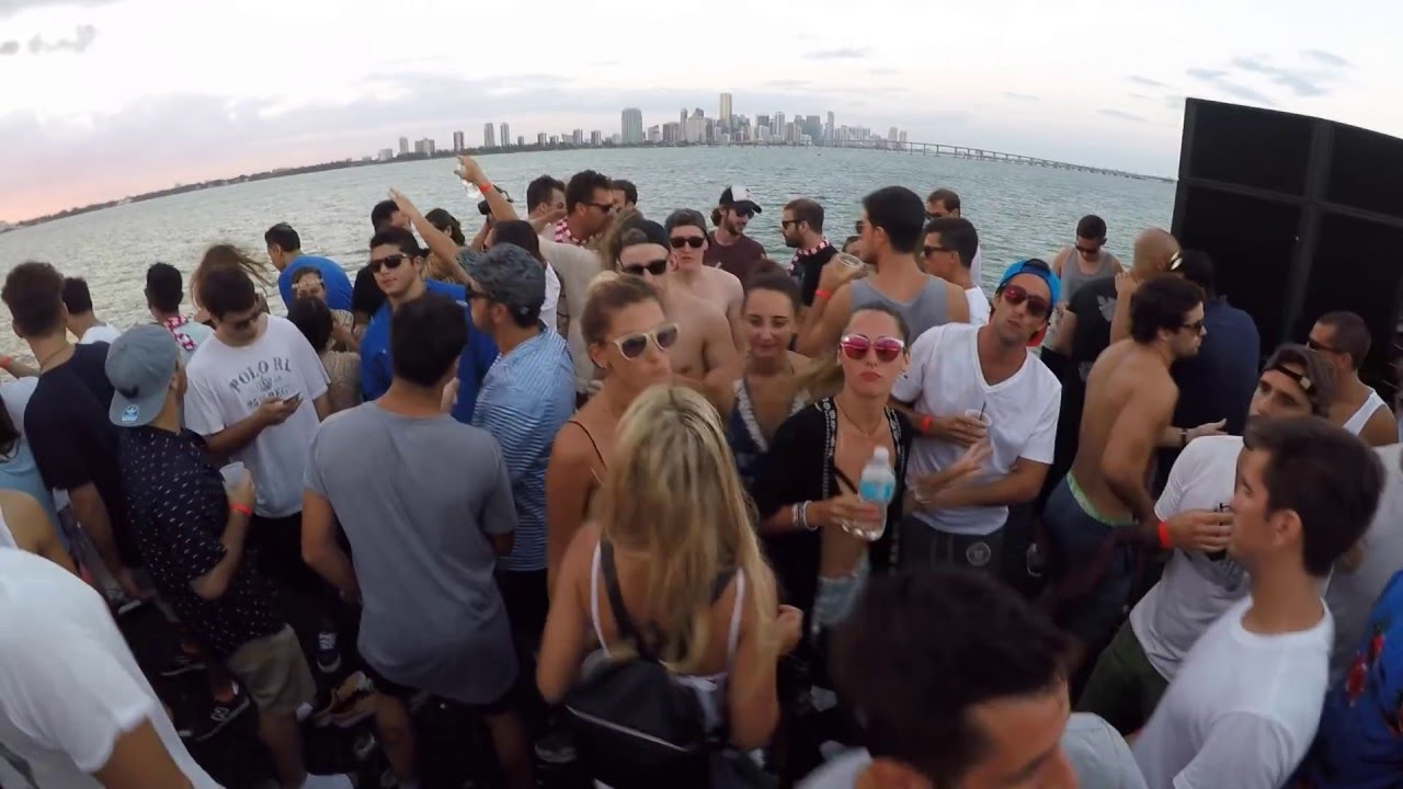Hernan Cattaneo B2B Nick Warren @ Never get out of the boat, Biscayne Lady - Miami. 15 March '16