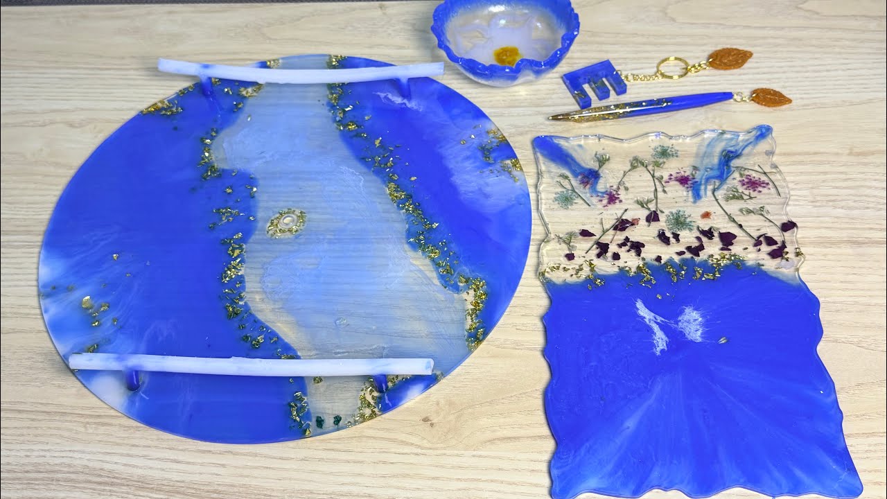 DIY Resin Art Tray & Keychain | Step by Step Beginner Tutorial