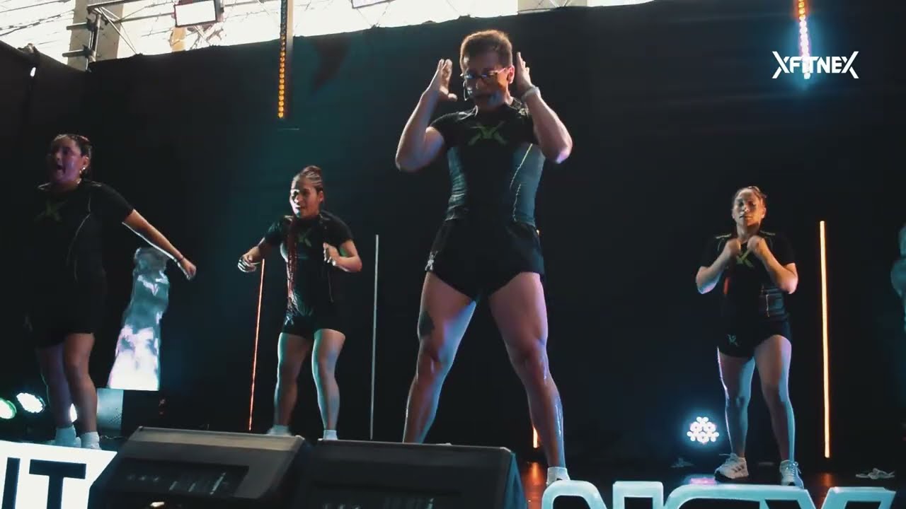 We Rock 🥊🔥 El combate de XFit tomó fuerza en el 9° Aniversario XFITNEX con el grupo Titanes