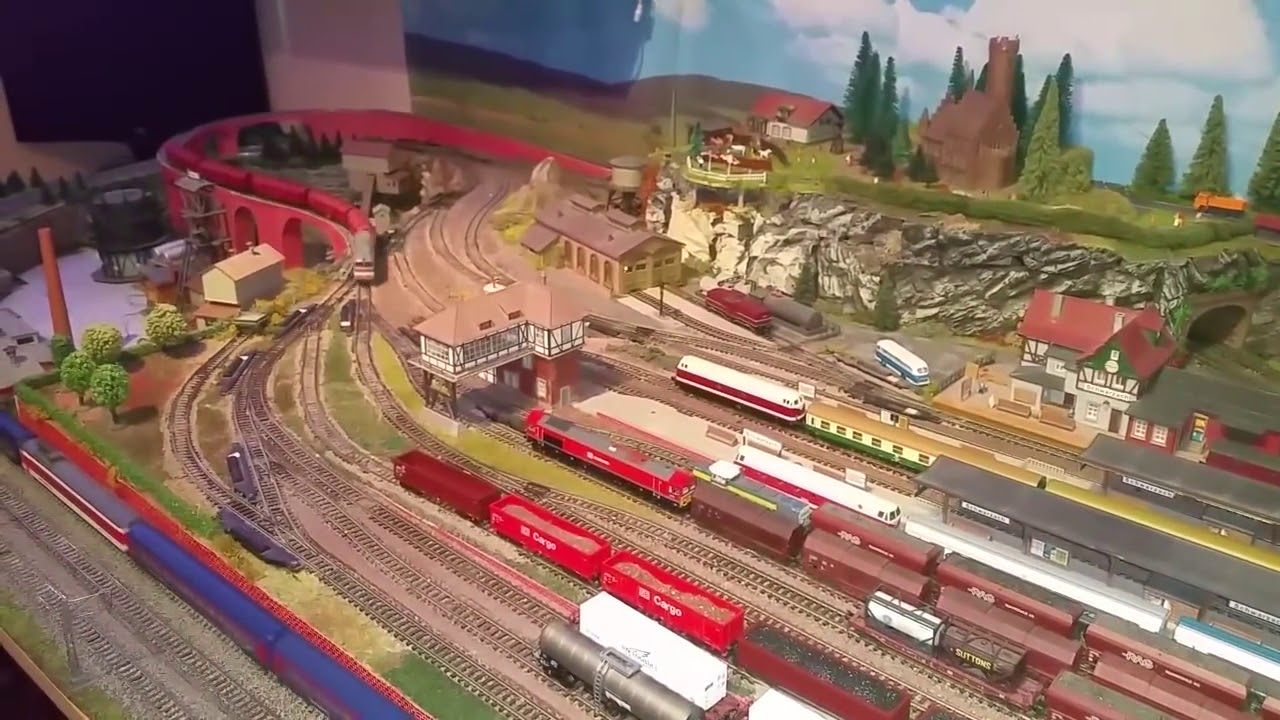 Spur N Modellbahn Testfahrt SBB Nachtzug Sonne Mond und Ster