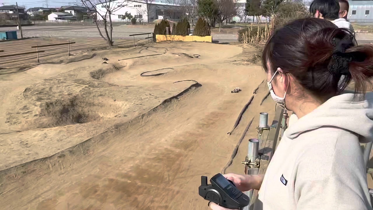 【RC女子】09.初めてのオフロードコース！