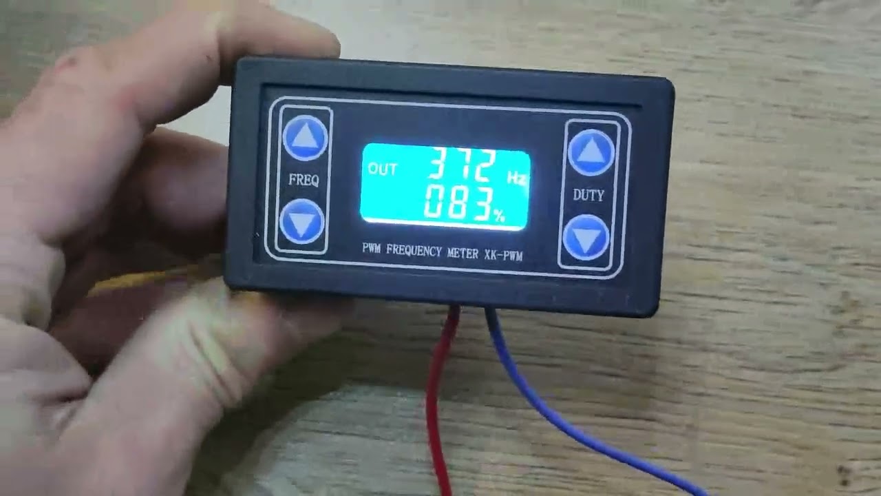 Generator sygnału PWM  regulator częstotliwości napięcia impulsów prądu