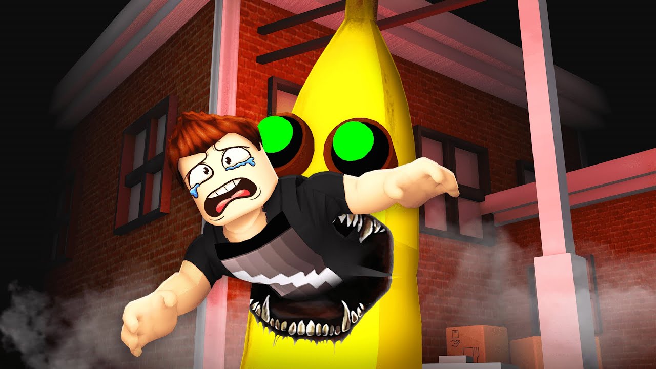 A BAD BANANA CATCHES ME AND EATS ME WHOLE in ROBLOX! 😭 (Banana Eats)