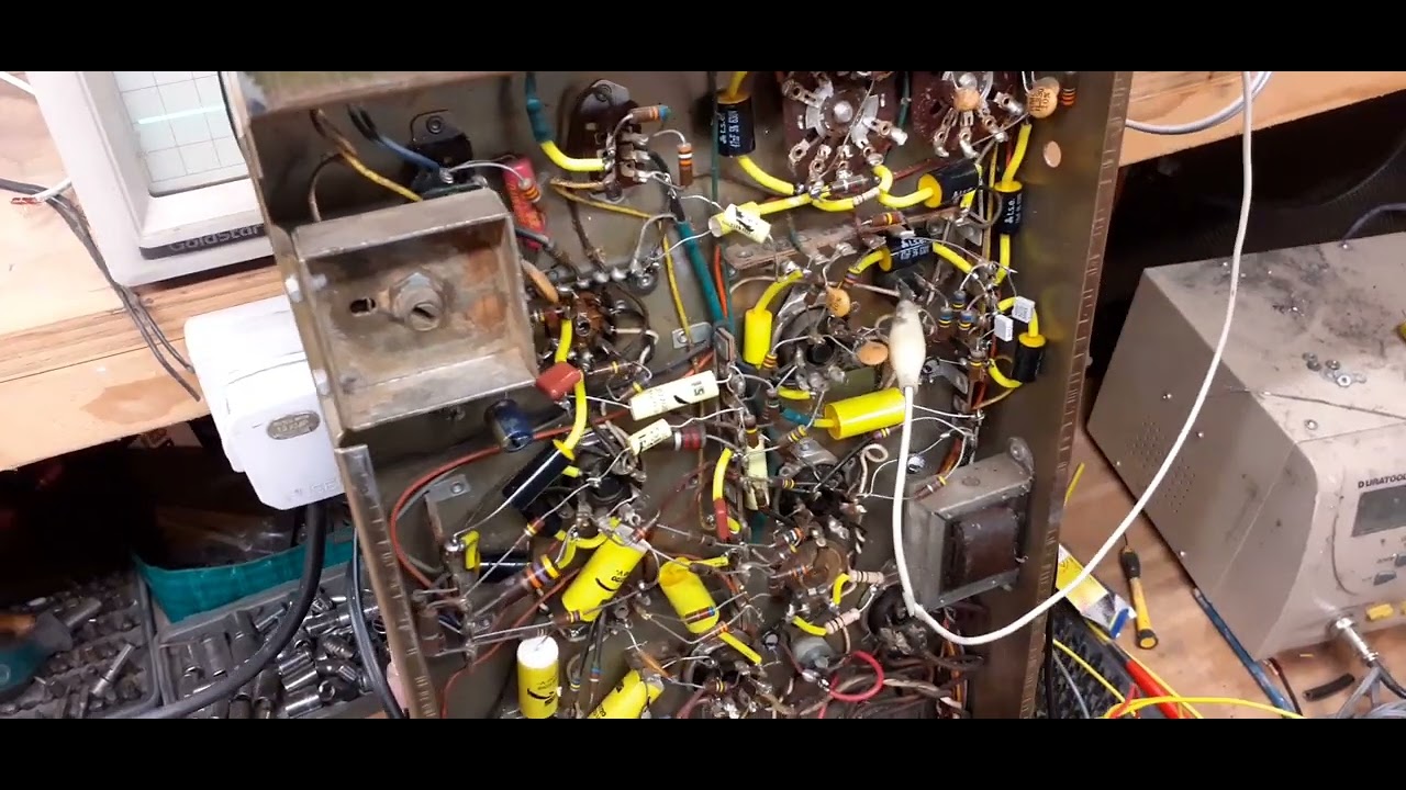 seeburg V200 amplifier, extensive repairs, on test