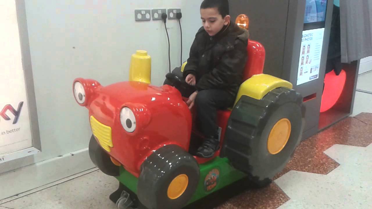 Leo on Tractor Tom ride