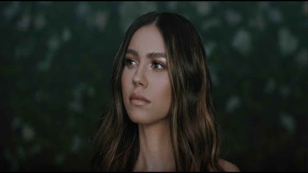 MIRA - Uit de tine (Lyrics In English/Subtitrari In Romana)