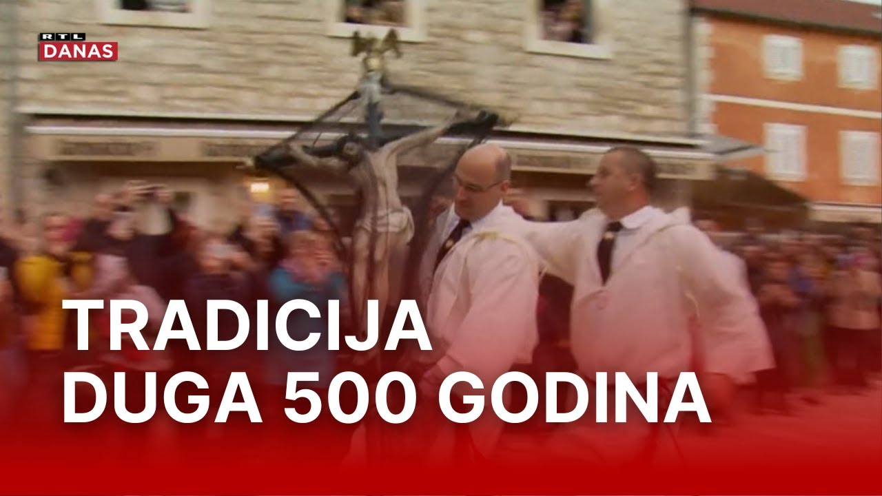 Na Hvaru održana procesija 'Za križen', brojni vjernici pješačili cijelu noć | RTL Danas
