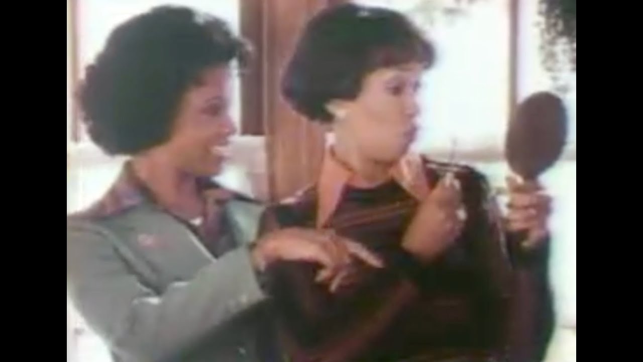 Vintage AVON Commercial - Your Way of Looking Good! - 1970s