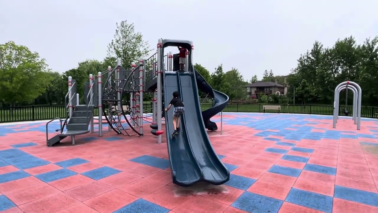Sunday on park in Toronto p1 #toronto #kidspark #ontario #canada #kids