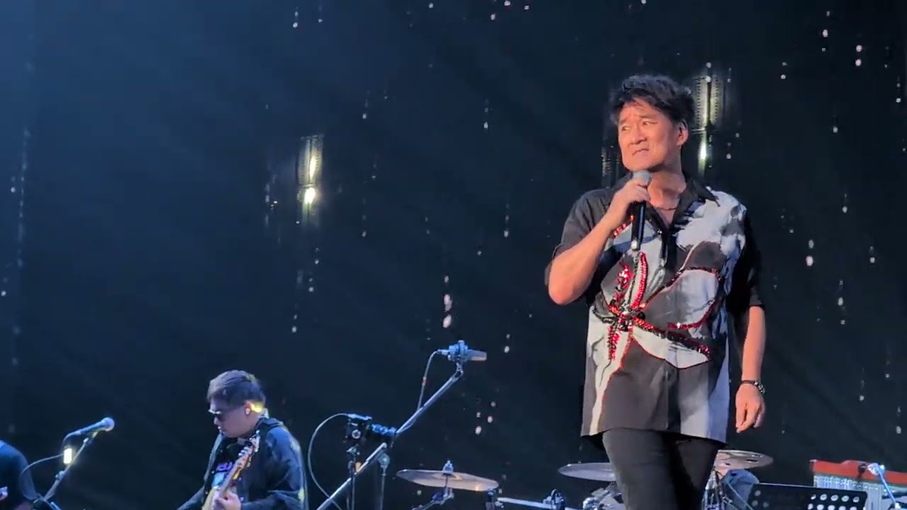 雪中火 (粵) - 周華健 Wakin Chau Live in Singapore 19 Jul 25