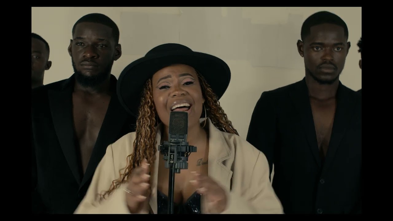 Alice Julie - N&atilde;o quero te perder  (Video Oficial)