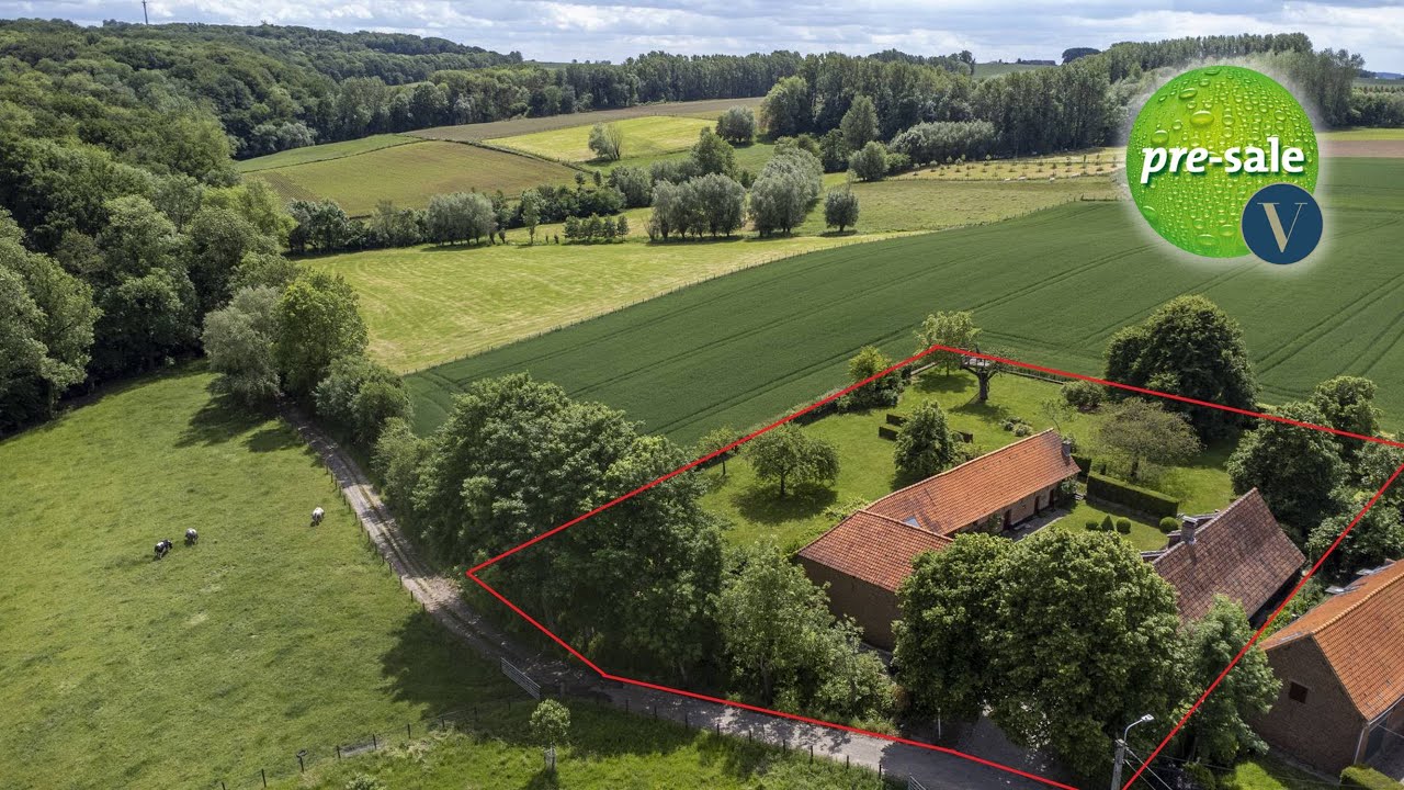 Prachtig gelegen hoeve in Maarkedal op 3.196 m&sup2;