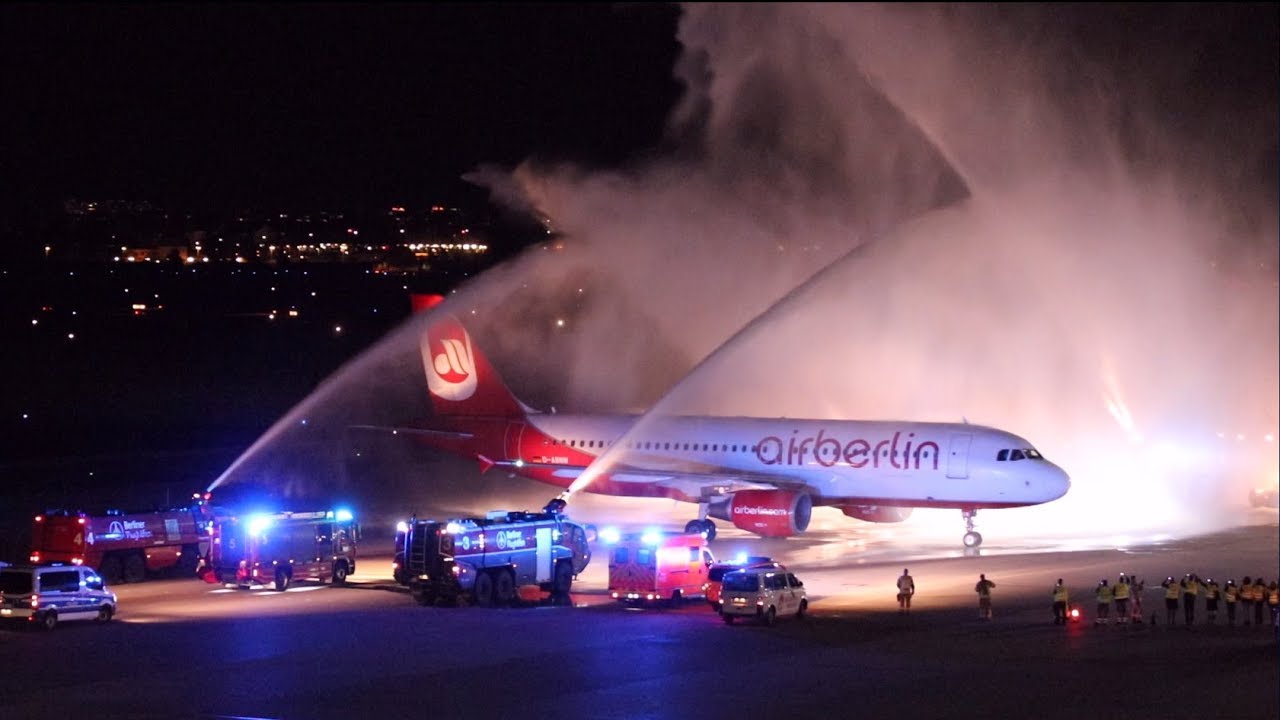 AIR BERLIN FOREVER with ATC | Last Air Berlin flight arriving at Berlin-Tegel