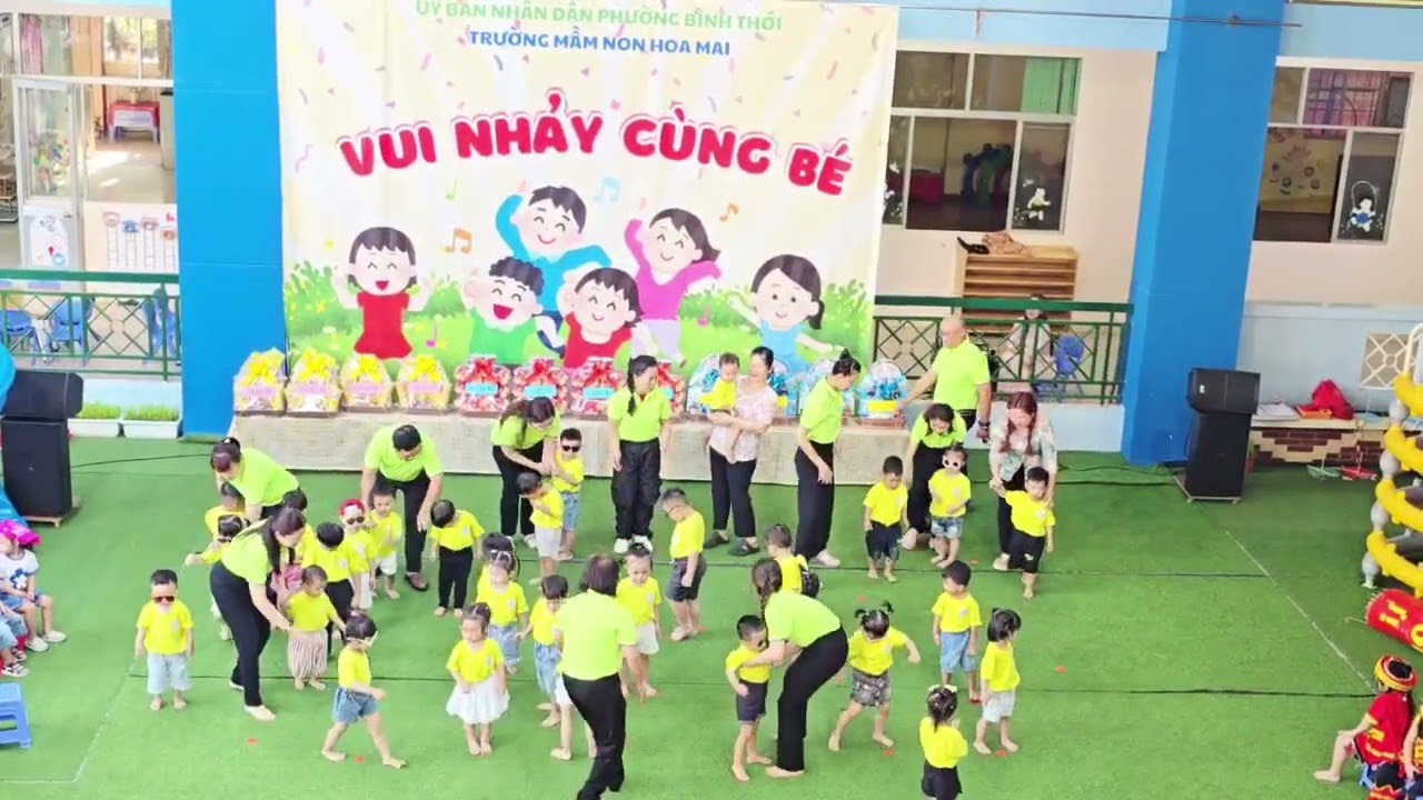 Vui nhảy cùng bé - CT2