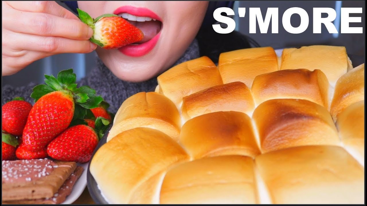 ASMR S'MORES PIE | GIANT MARSHMALLOWS TOASTED MARSHMALLOWS | STRAWBERRIES | CHOCOLATE 咀嚼音 | 먹방