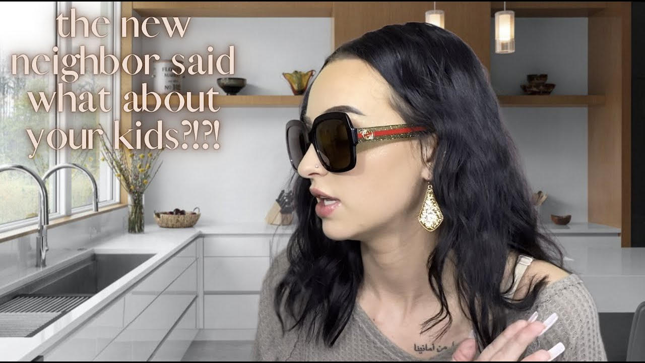 [ASMR] Rich Neighborhood Mom Gossip RP
