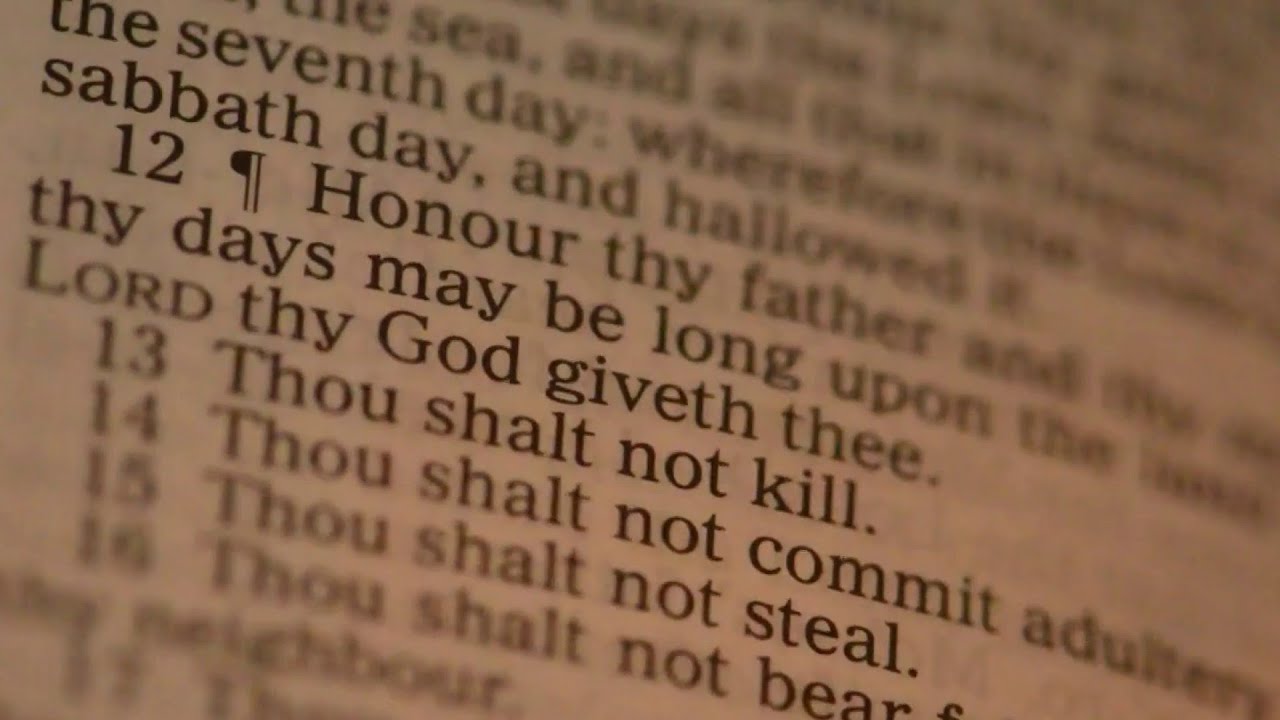 Tensions rise in Texas as students return to school under new Ten Commandments law