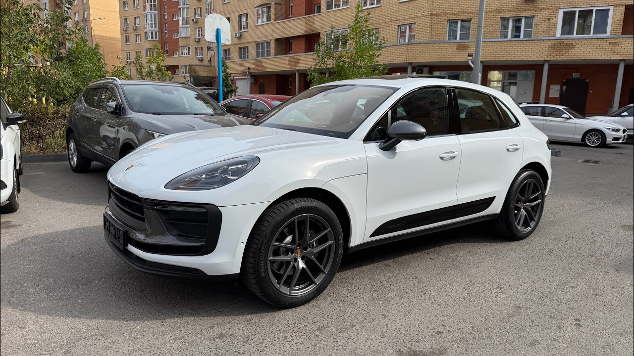 Тест Драйв Porsche Macan 2025 г, 2.0t - 265лс, цена 12.000.000 рублей.