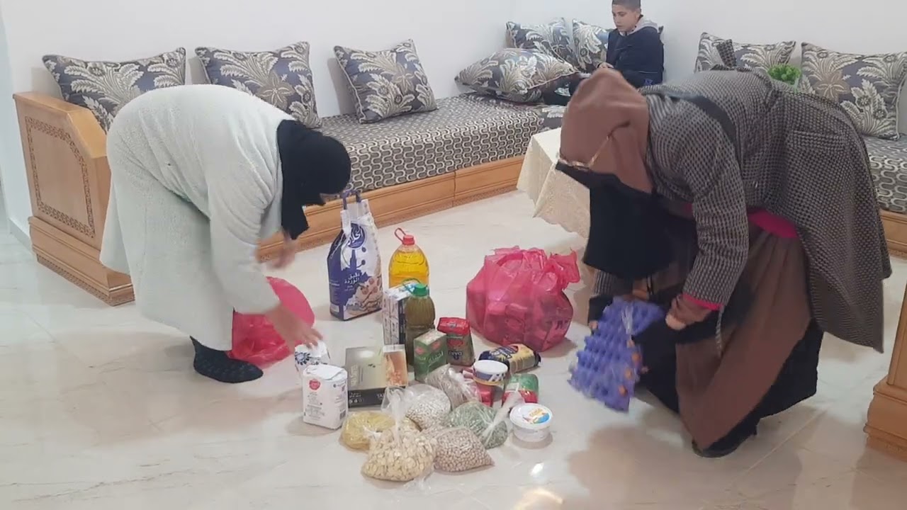 صدقة من المحسنين المقيمة بالديار الهولندية قفةرمضا 