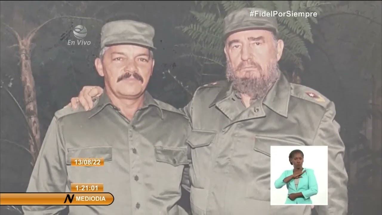 El Ministerio del Interior de Cuba rinde homenaje a Fidel.