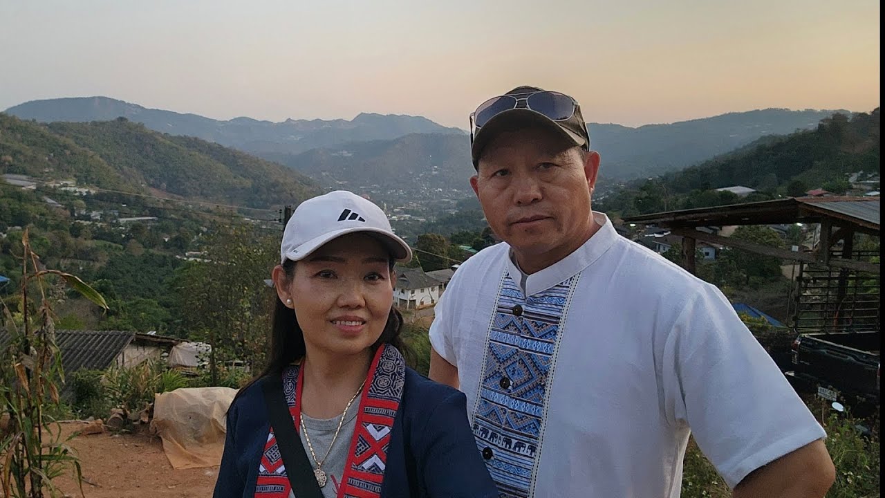 Hmoob nyob pem roob CHIANGMAI  