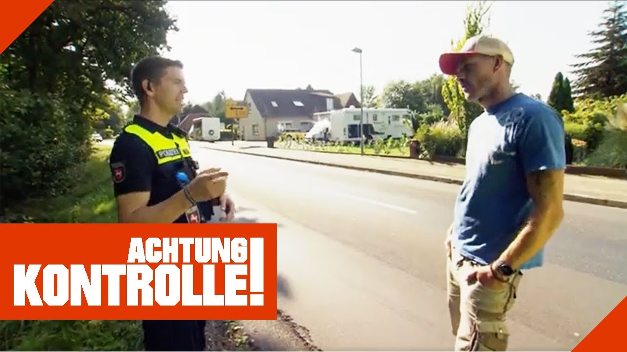 Auffälligen Fahrer angehalten - sind hier Drogen im Spiel? | 2/2 | Kabel Eins | Achtung Kontrolle