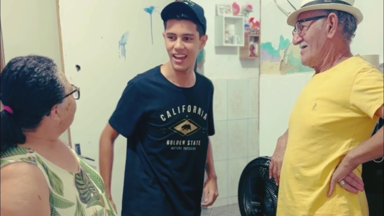 Zé Ensinando Chiquinho Como Sair Com Sua Namorada… A Casa Caiu Zé kkk